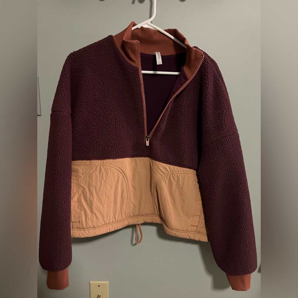 Fabletics Pullover Cropped - image 3